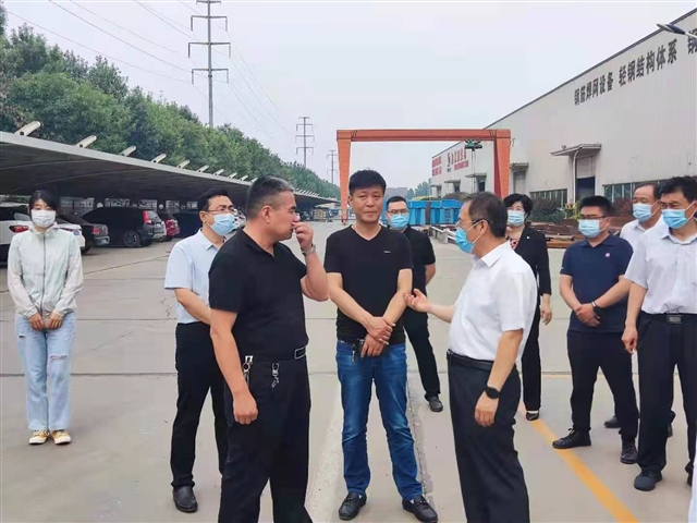 市政協(xié)領導參觀調研 (23)_Jc.jpg